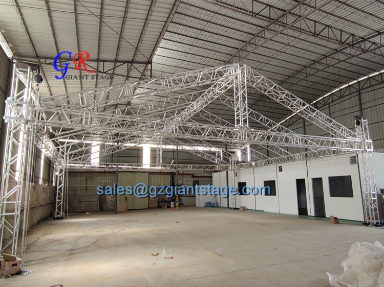 Guangzhou Giant Stage Factory Big Stage Lighting Truss Concert Stage Roof Truss