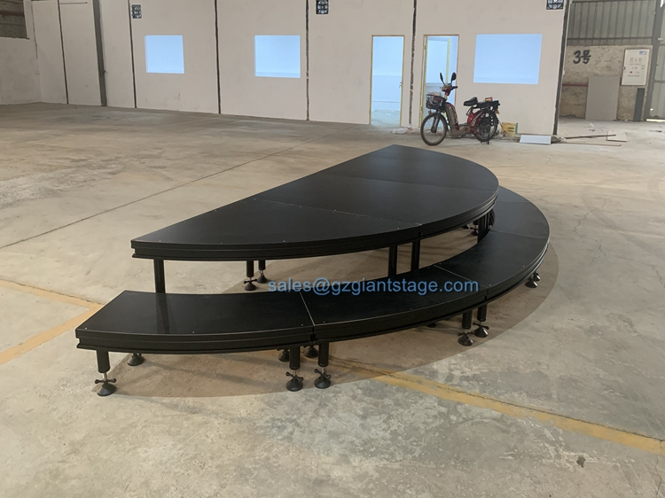 Black Frame Portable plywood stage Aluminum stage for event catwalk